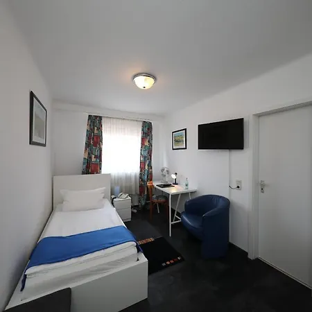 Rosenhotel Hotell 3*