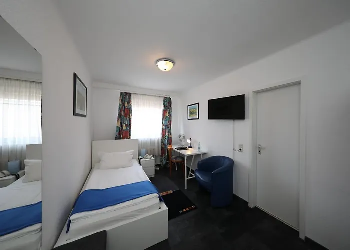 Rosenhotel فندق 3*